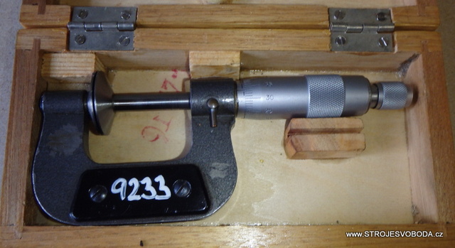 Mikrometr talířkový 0-25mm (09233 (2).JPG)